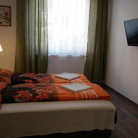 West City Apartments Budapest Bagian luar foto
