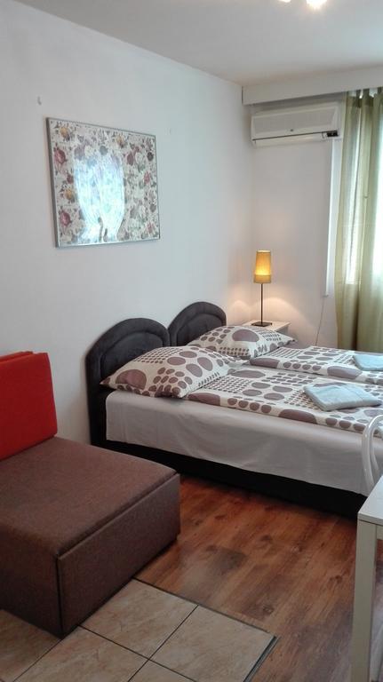 West City Apartments Budapest Bagian luar foto